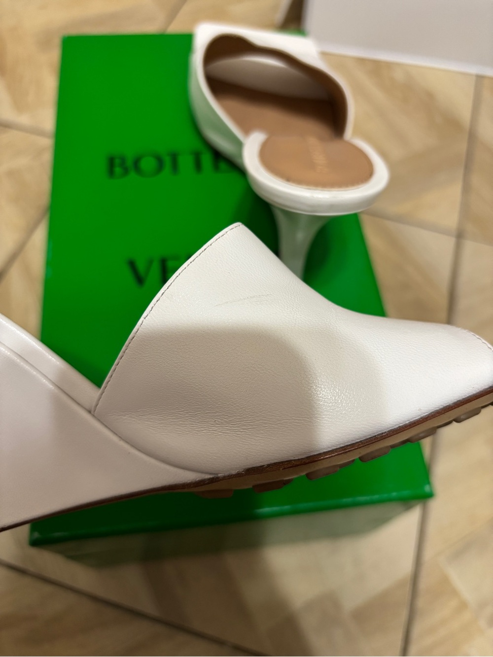 Bottega Veneta stretch wedge mules in optic white Size 37 - Picture 4 of 8